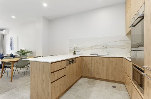 Photo 9 - 2 Bedrooms on Hobson Street with carpark - by Urban Butler