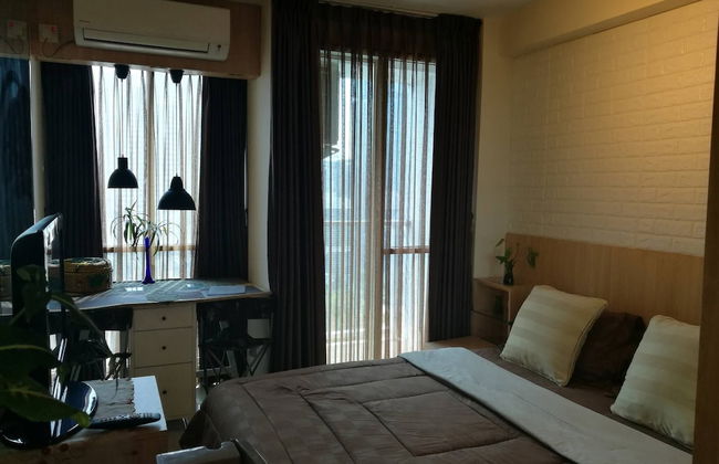 Pleasant Tifolia Studio Cozy Room In Kelapa Gading - Foto 9