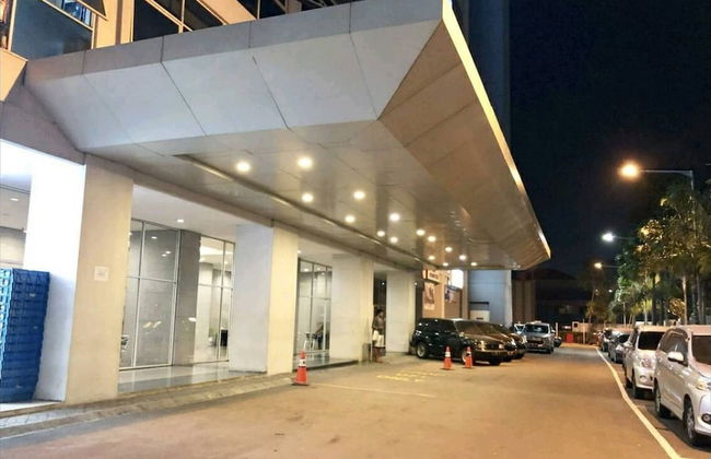 Pleasant Tifolia Studio Cozy Room In Kelapa Gading - Foto 32