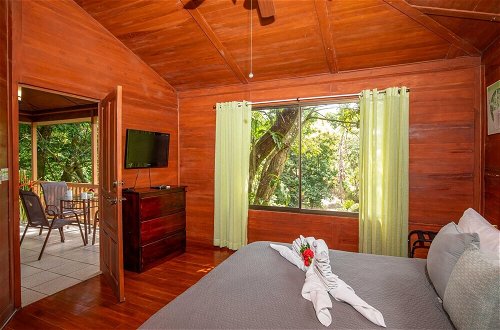 Photo 39 - Casa Macaw Jungle Cabin w Private Pool Wifi and AC