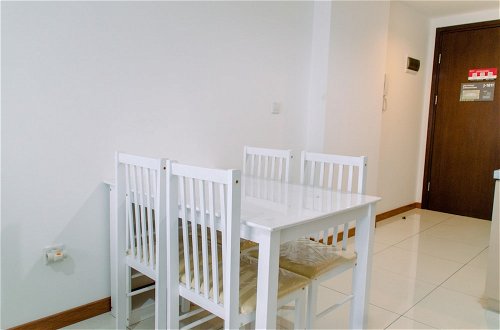 Photo 10 - Spacious and Comfort 3BR at M-Town Signature Apartment