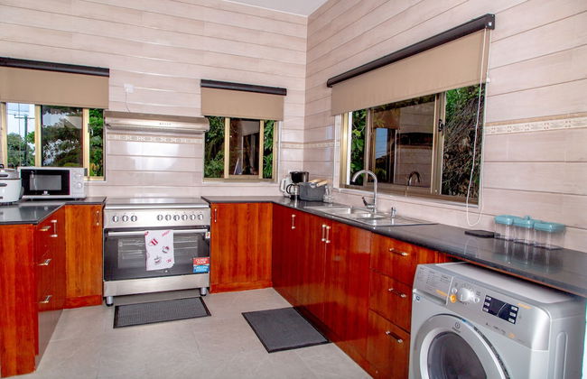 2-bed Apt, Sleeps 5, Near Beau Vallon Beach - Foto 10
