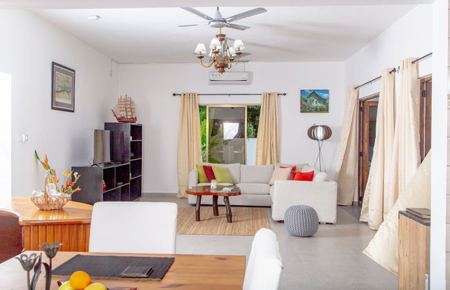 2-bed Apt, Sleeps 5, Near Beau Vallon Beach - Foto 13