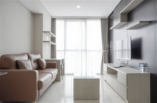 Photo 10 - Stunning And Comfy 1Br At Ciputra World 2 Apartment