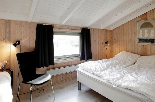 Photo 2 - 5 Person Holiday Home in Ulfborg
