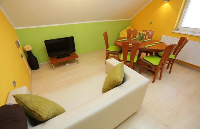 Lux Living Apartment Budic - Photo 22