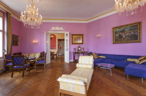 Photo 27 - Filip Palace Luxurious Apartment