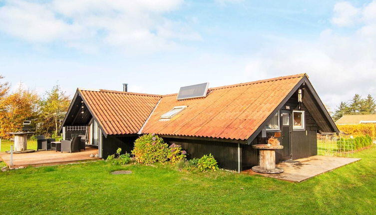 Photo 1 - 6 Person Holiday Home in Ulfborg