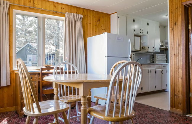 Sunnylea Resort - Photo 16