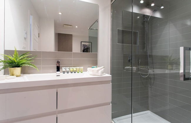 Spacious 2 Bedroom Condo in Little Italy - Foto 38