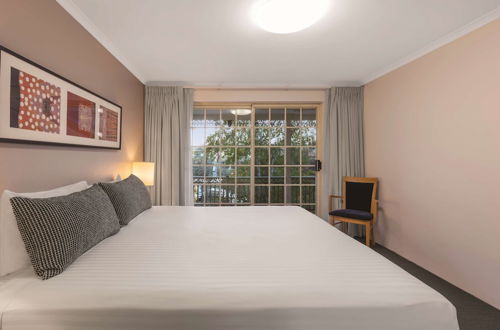 Photo 14 - Adina Serviced Apartments Canberra Kingston