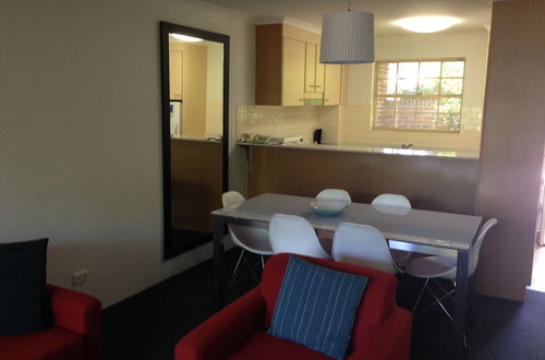 Photo 25 - Adina Serviced Apartments Canberra Kingston