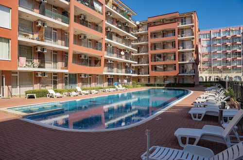 Photo 12 - Menada Sunset Beach 4 Apartments