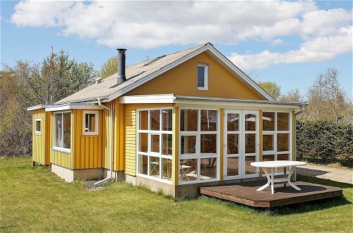 Foto 10 - 4 Person Holiday Home in Thyholm