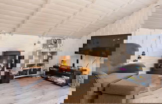 Photo 3 - 8 Person Holiday Home in Blavand
