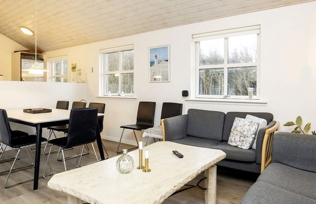 Stunning Holiday Home in Hirtshals with Hot Tub - Foto 16