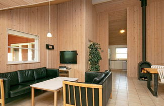 Foto 2 - 24 Person Holiday Home in Idestrup