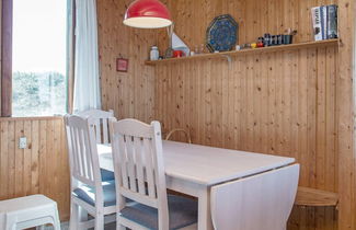 Photo 2 - 6 Person Holiday Home in Henne-by Traum