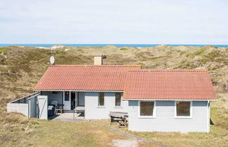 Photo 1 - 6 Person Holiday Home in Henne