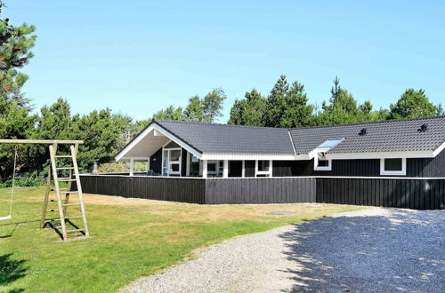 Photo 19 - 8 Person Holiday Home in Blavand