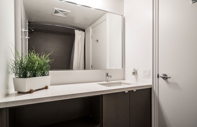 QuickStay - Luxury Executive in Yorkville (Yonge & Bloor) - Foto 17