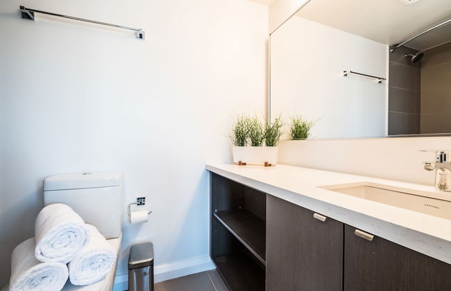 QuickStay - Luxury Executive in Yorkville (Yonge & Bloor) - Foto 16