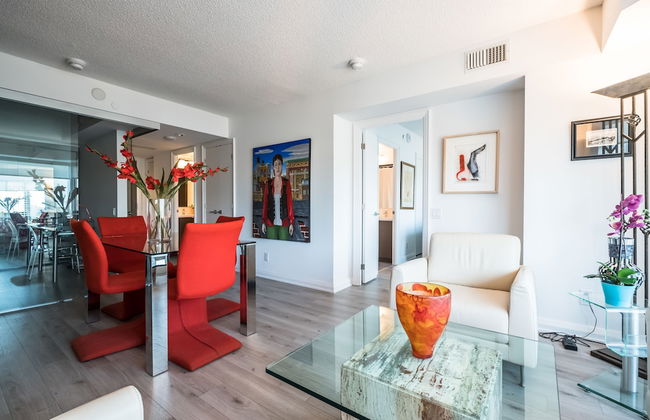 QuickStay - Luxury Executive in Yorkville (Yonge & Bloor) - Foto 8
