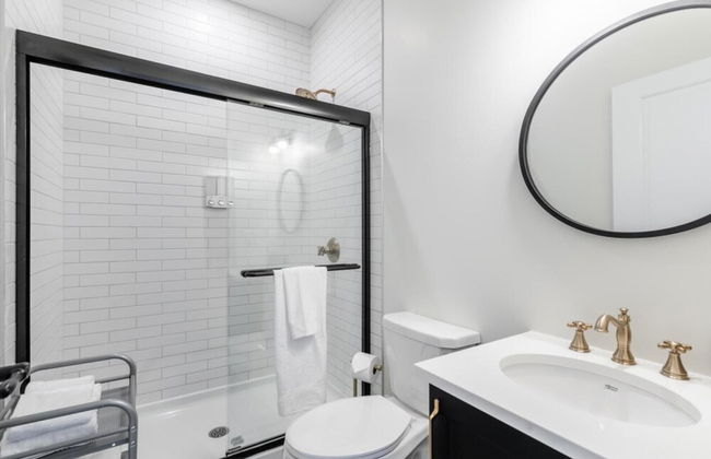Rideau King 1Br Apartment Free Parking - Photo 36