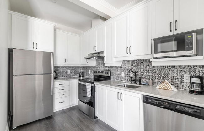 Rideau King 1Br Apartment Free Parking - Photo 27
