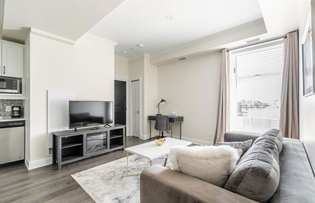 Rideau King 1Br Apartment Free Parking - Photo 25