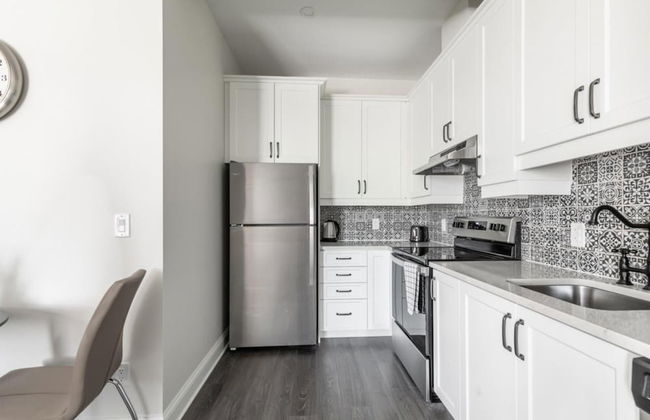 Rideau King 1Br Apartment Free Parking - Photo 12
