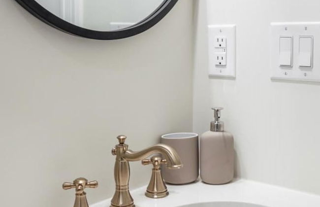 Rideau King 1Br Apartment Free Parking - Photo 4