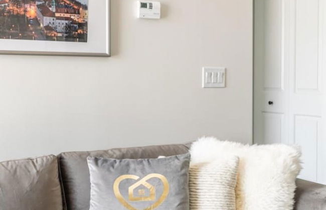 Rideau King 1Br Apartment Free Parking - Photo 2