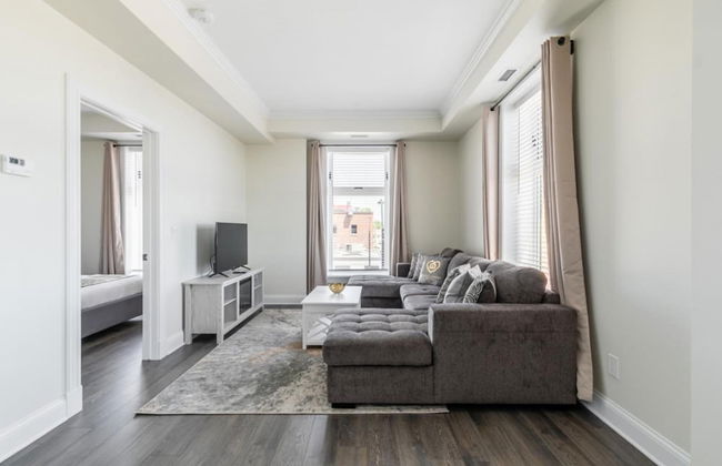 Luxury Rideau Apartments 2bdp6nobalcony1queen2twin - Photo 13