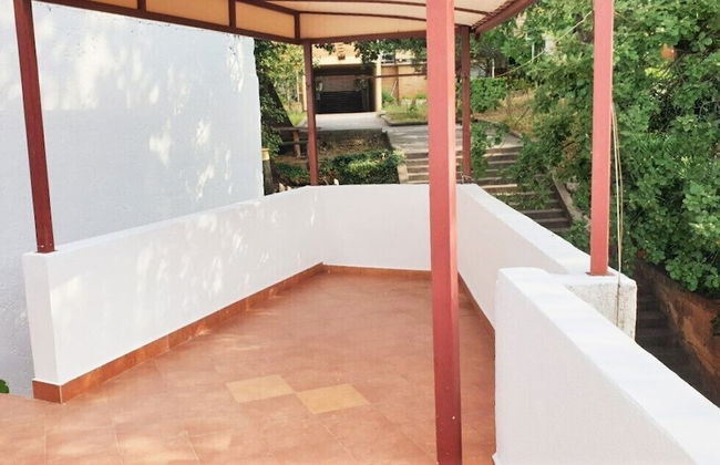 Beautiful Sea View Apartment - Photo 10