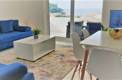 Foto 9 - Beautiful Sea View Apartment