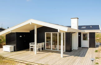 Photo 1 - 5 Person Holiday Home in Hvide Sande