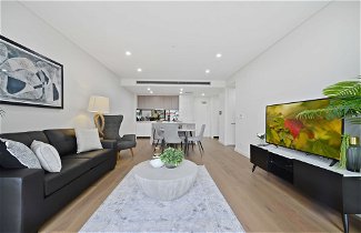 Photo 1 - Ultra Modern Luxurious home in Tranquil Sydney