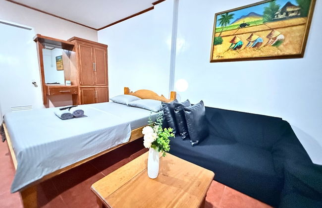 BADLADZ Staycation Condos - Foto 9