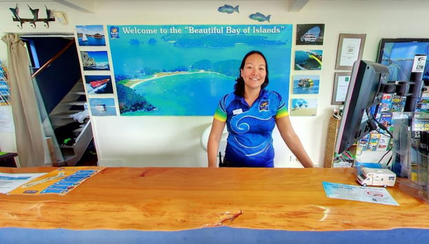 Check-in-/Check-out-Schalter