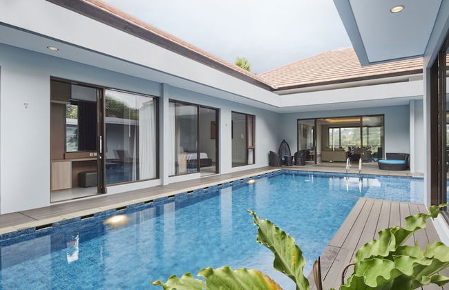 Kirei Mountain View 7BR Villa with a Private Pool - Foto 35