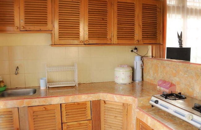 Villa Kota Bunga Ade - Foto 35