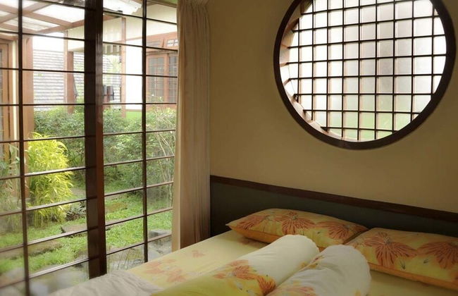 Villa Kota Bunga Ade - Foto 14