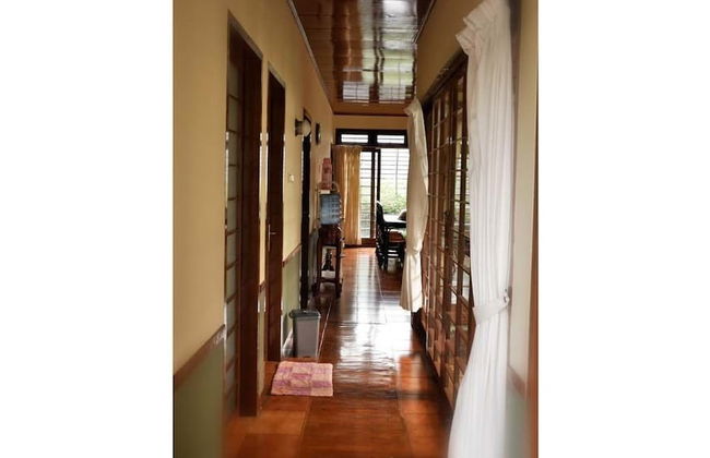 Villa Kota Bunga Ade - Foto 40