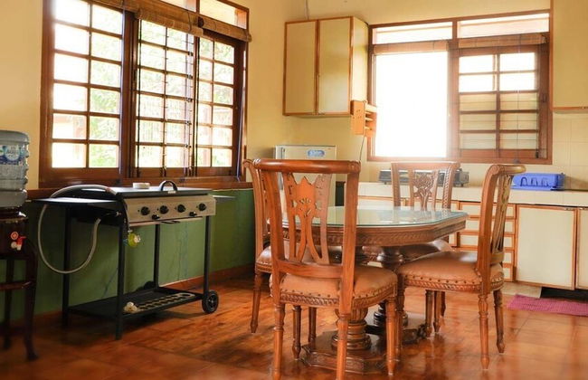 Villa Kota Bunga Ade - Foto 36