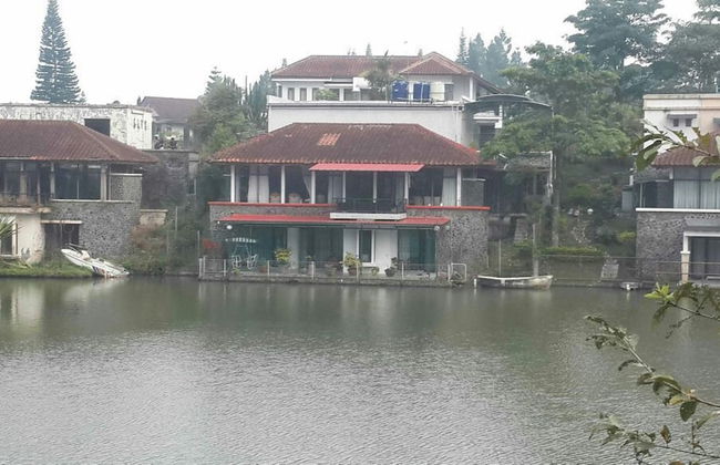 Villa Kota Bunga Happy AA2-11 - Foto 48