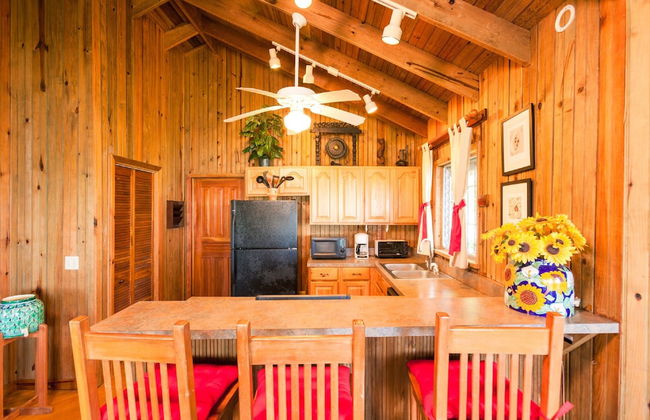 Parie House - Photo 8