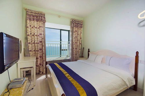 Photo 2 - Sanya Blue Bay Apartment