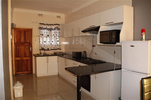 Foto 18 - Asante Apartments