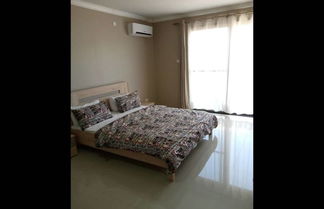 Photo 2 - 4 Bedrooms Exclusive Apartment in Jesmondin